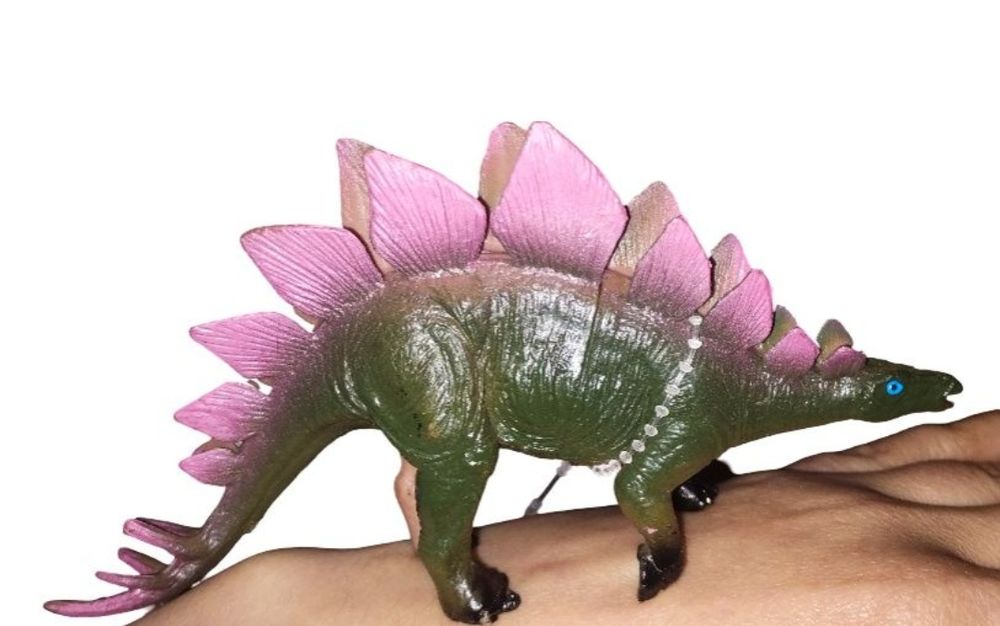 Динозавр новий новмй