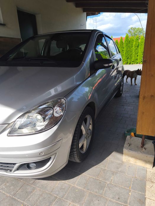 Mercedes B klasa W245