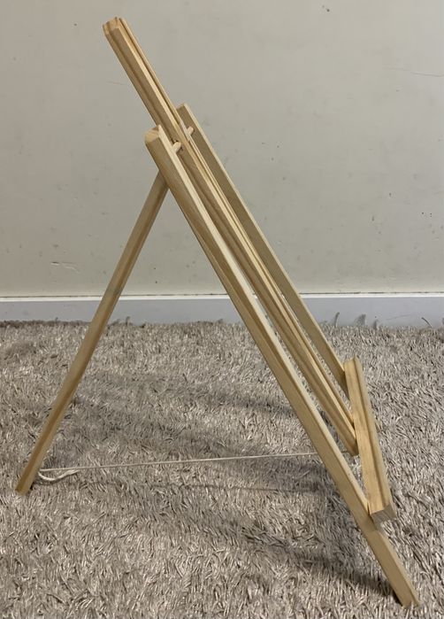 Mała drewniana sztaluga 50x20cm