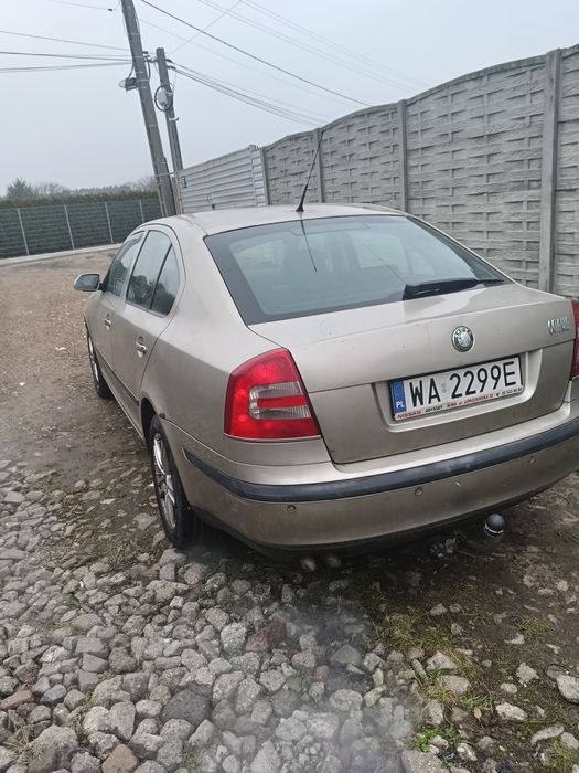 Sprzedam auto skoda