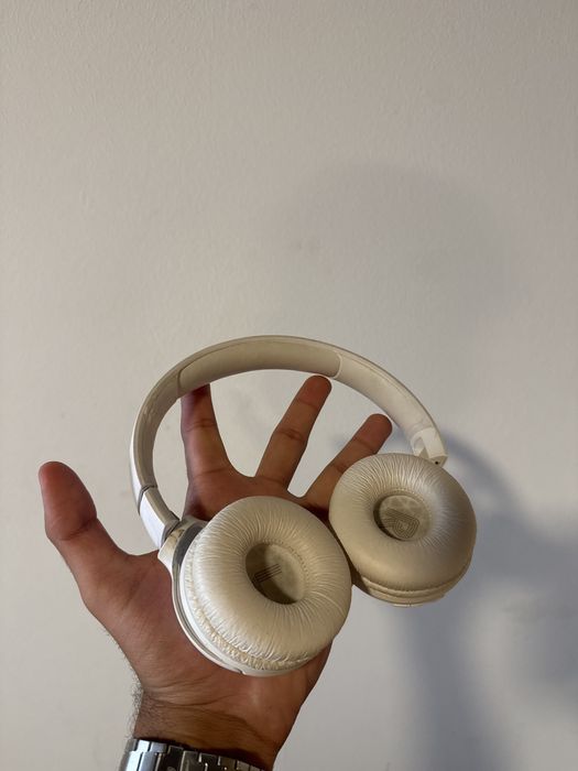 FONES JBL  USADOS AURICULARES