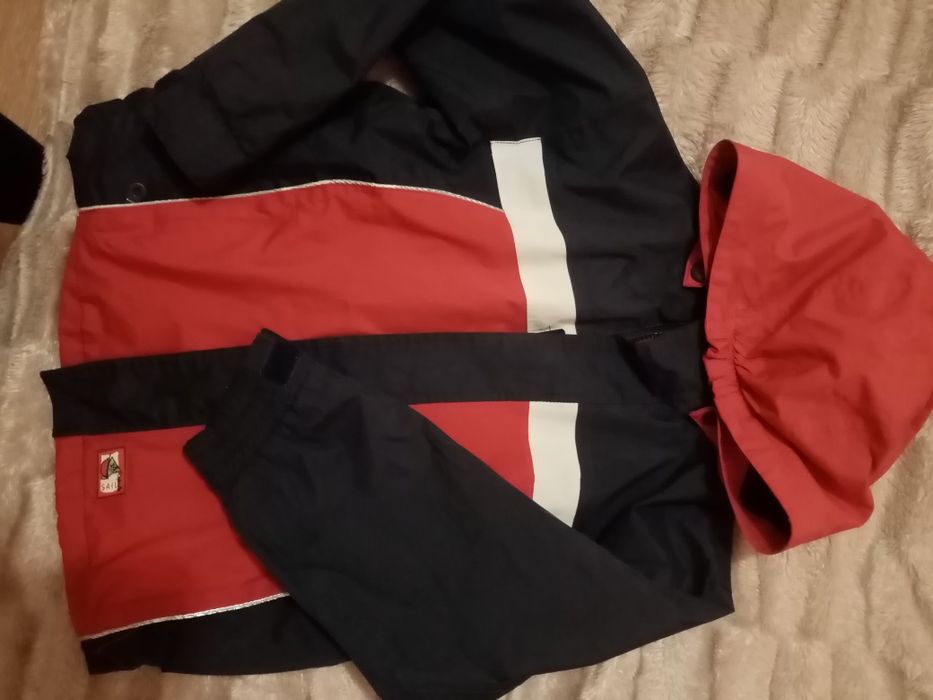 Продам дитячу куртку