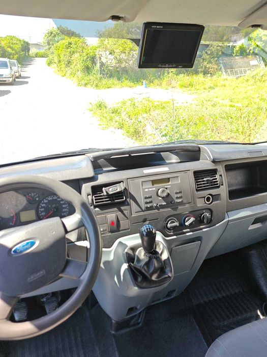 Aluguer de carrinhas s/motorista