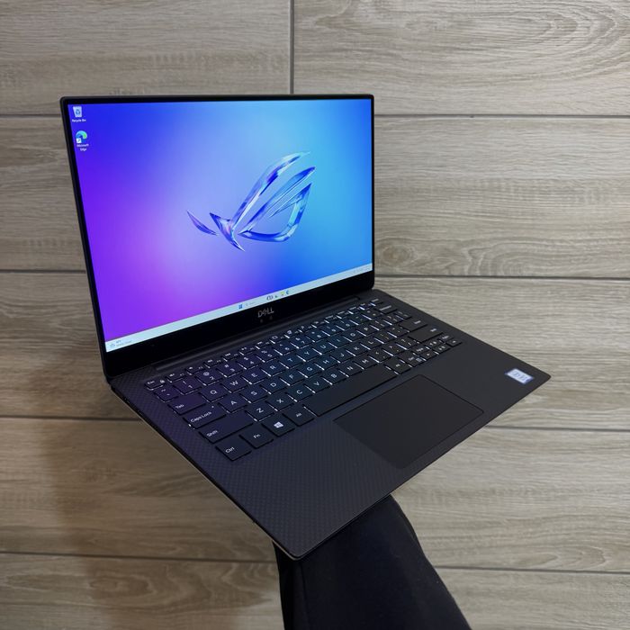 Як новий! ноутбук Dell XPS 13 4k Oled, i7 8550, 16/256Gb