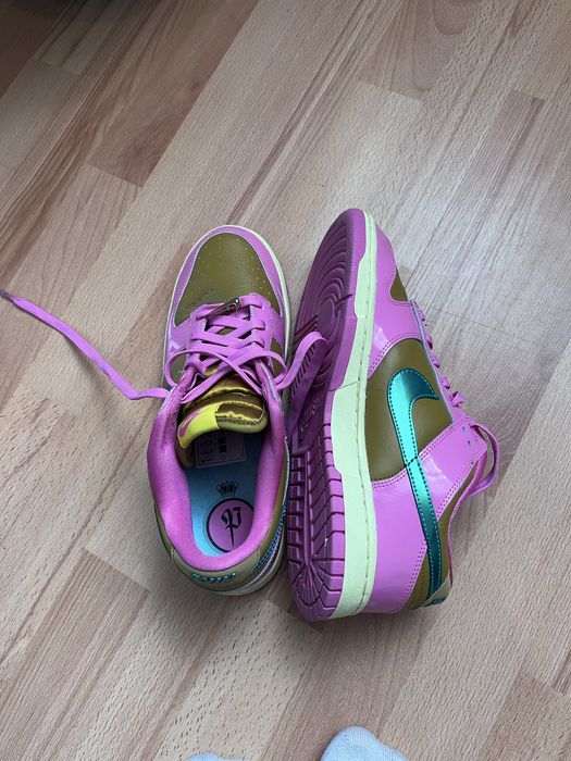 кросівки найк стан новий