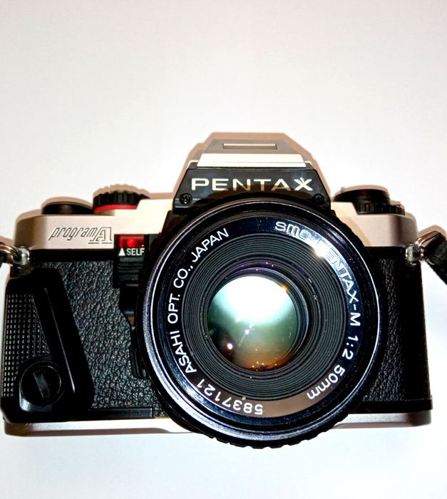 Продам фотоапарат Pentax в идеальном состоянии.