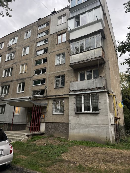 Продаж 2-ох кімнатної квартири вул. Грінченка