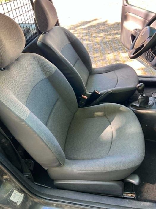 Renault clio 1.5 DCI comercial