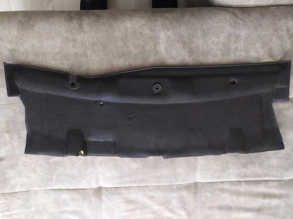 Шумоізоляція жабо Peugeot 3008