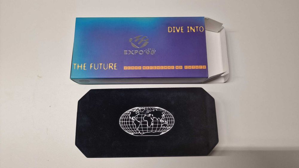 Caneta OMAS com aparo em ouro 18k 750 milésimas