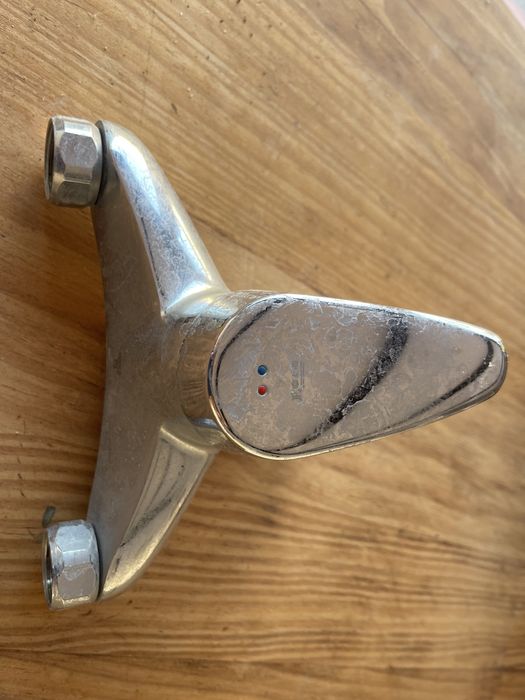 Torneiras marca ROCA em bom estado