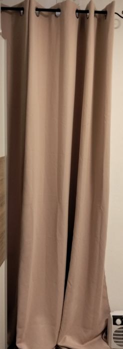 Vendo duas cortinas rosa