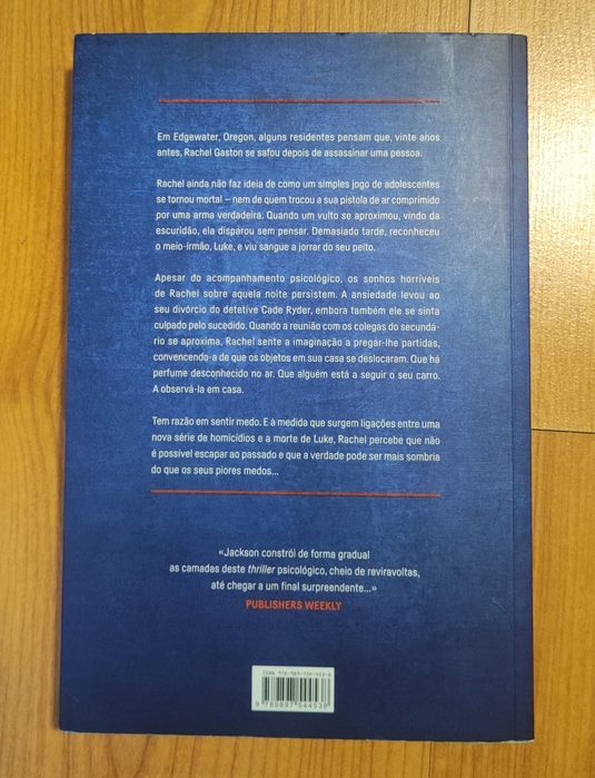 Livro "Paranóia"
