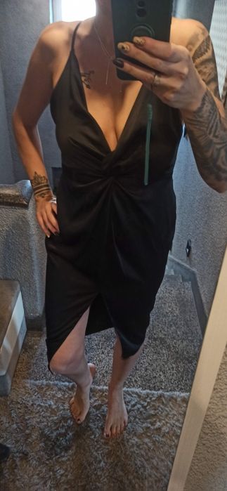 Damska mała czarna Sukienka satynowa s/m