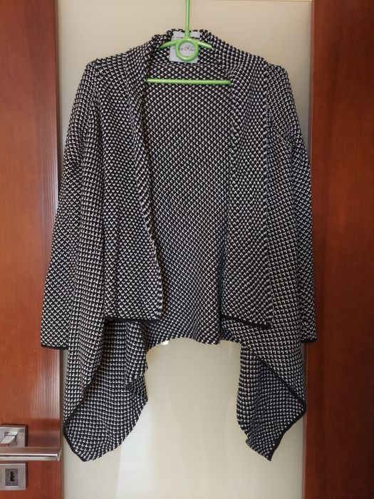 Narzutka ponczo Zara