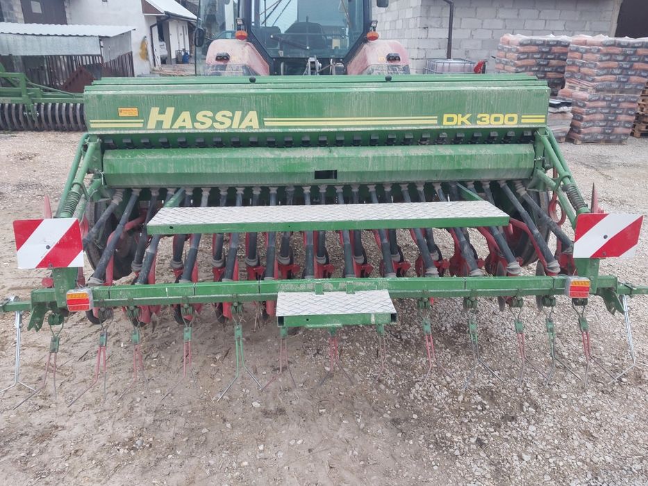 Agregat uprawowo siewny siewnik hassia