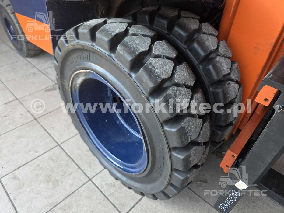 Wózek widłowy TOYOTA 5FGF30 , Przesuw boczny, TRIPLEX,  wolny skok, 5FG30 widlak, Linde , sztaplarka