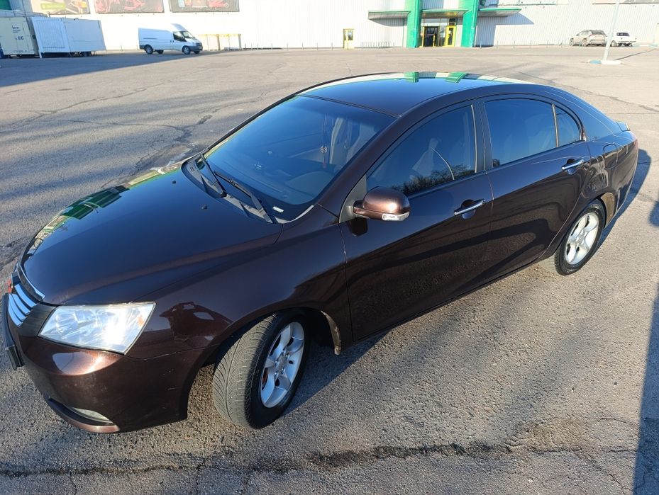 Geely Emgrand ec7 2011