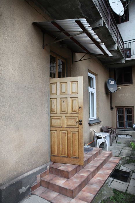 Jarosław, centrum – 104 m² - 3 wejścia - bezczynszowe - PARTER