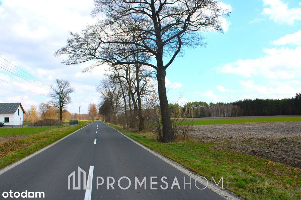 Działka budowlana 808 m² z mediami, atrakcyjna cena