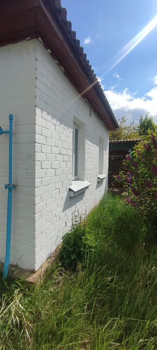 Доглянута садиба 20 км від міста.(ЖД станція,р. Десна)