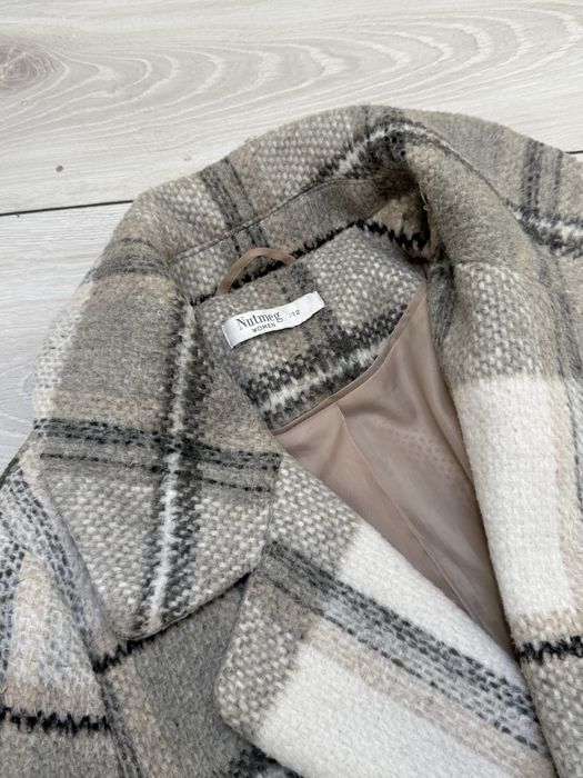 демісезонне пальто бренду Nutmeg у клітинку
