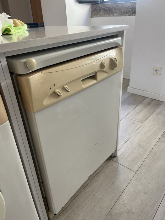 Vendo máquina da loiça Balay