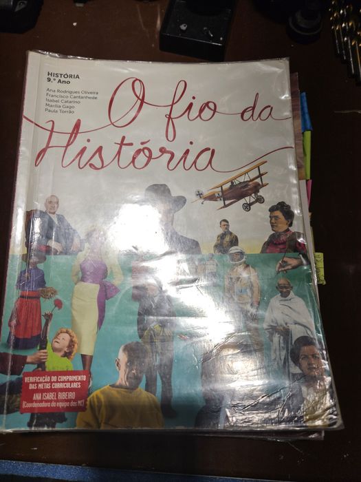 Livros escolares 9°ano