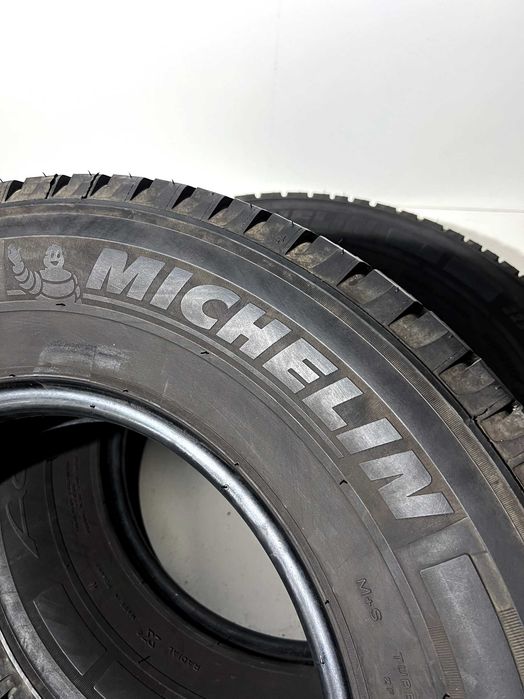 Pneus Michelin Agilis Camping - 225/75/16 CP - Excelentes