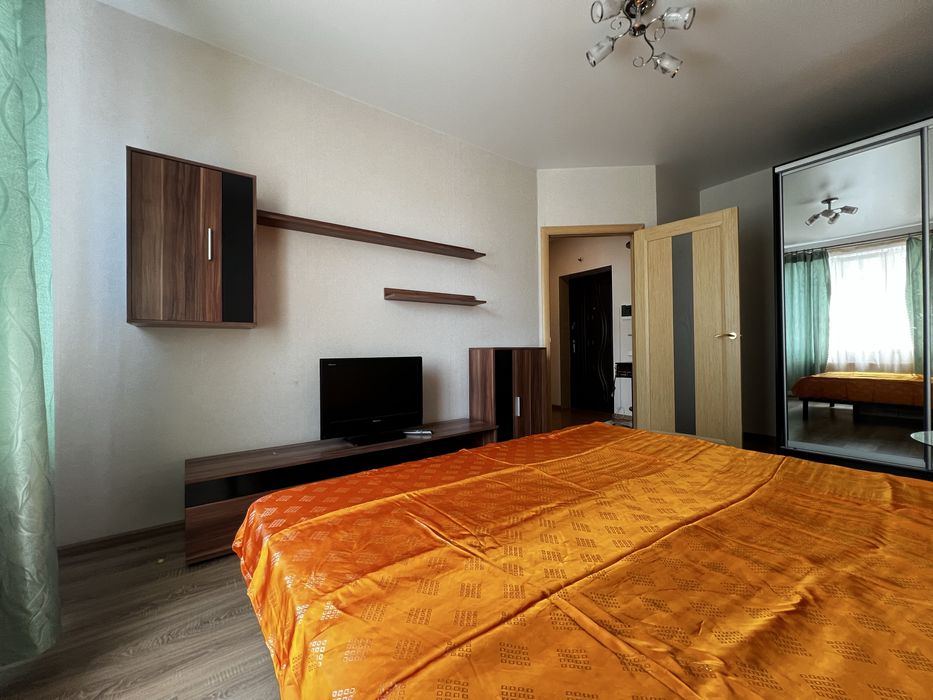 Здам на довгостроковий термін 1 КІМ квартиру, ЖК «Версаль парк»