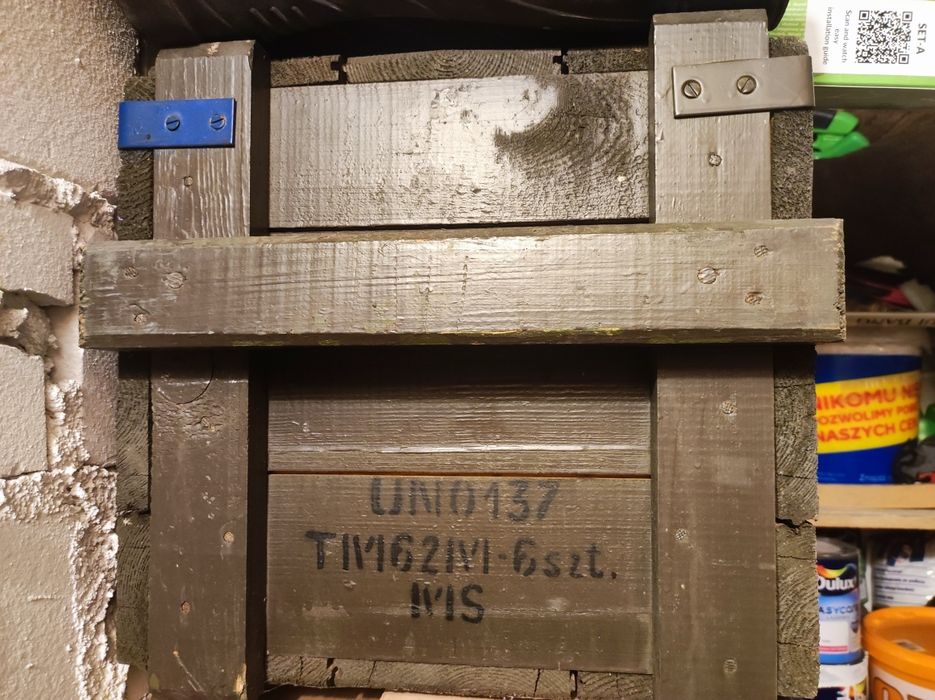 Skrzynia wojskowa w bardzo dobrym stanie ideal