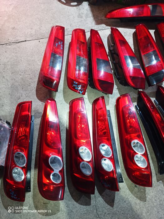 Задній фонар фонарі Форд Фієста 02-09рік.