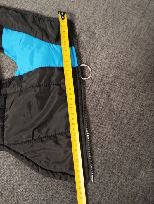 Продам собачу жилетку