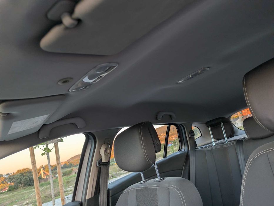Renault Megane 3 - Break 1.5DCI 110CV (CAIXA DE 6) - Revisão feita, pintura e interiores em boa estado