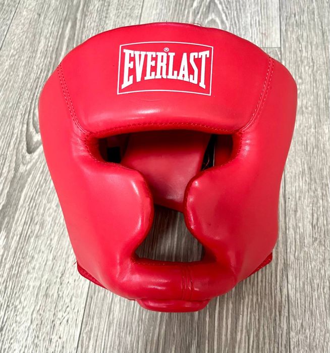 Продам  шолом для боксу дитячий Еverlast;детский бокс шлем открытый