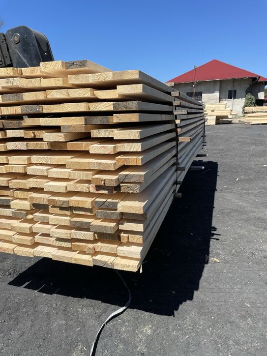 Więżby dachowe , Tarcica budowlana