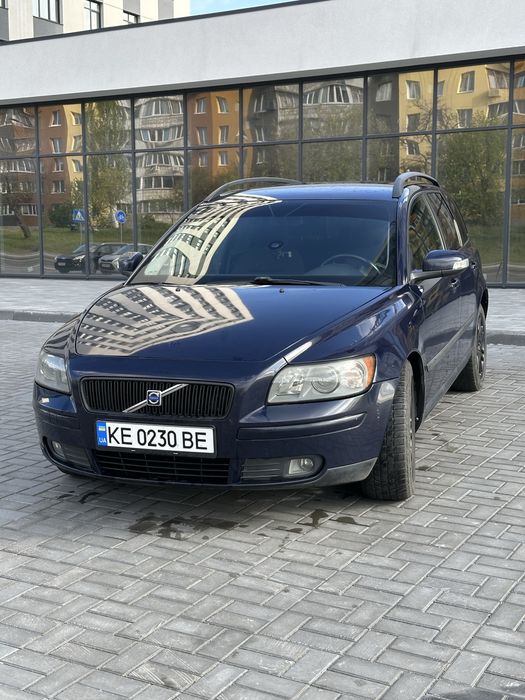 Вольво v50 1.6d