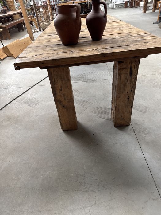 Mesa de madeira rustica