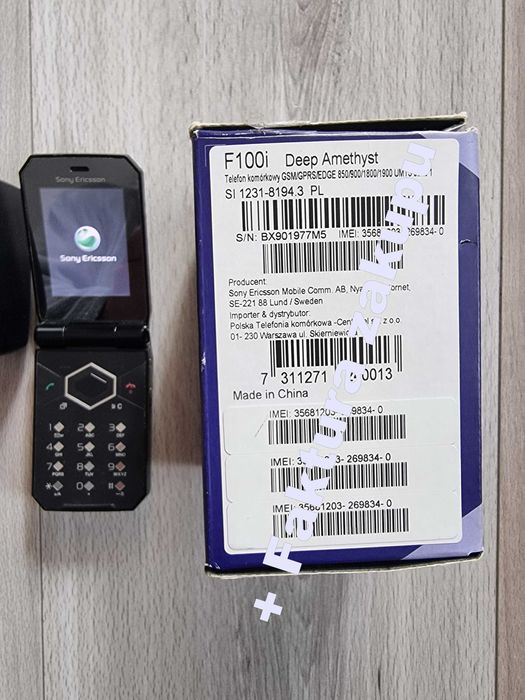 ORYGINALNY SPRAWNY Telefon Sony Ericsson F100i Jalou Pudełko Ładowarka
