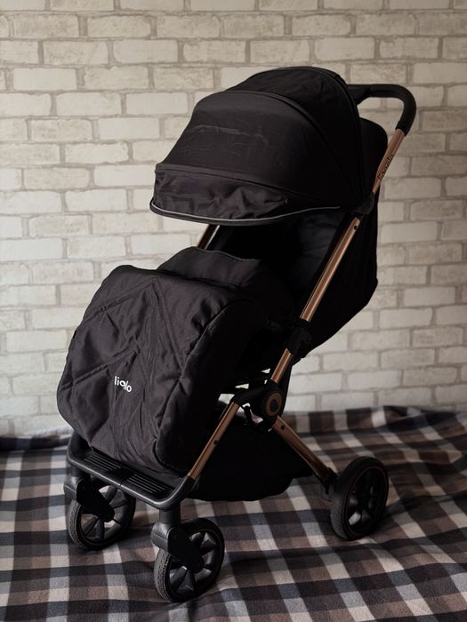 Lionelo Ingrid Black Onyx - Коляска прогулянкова