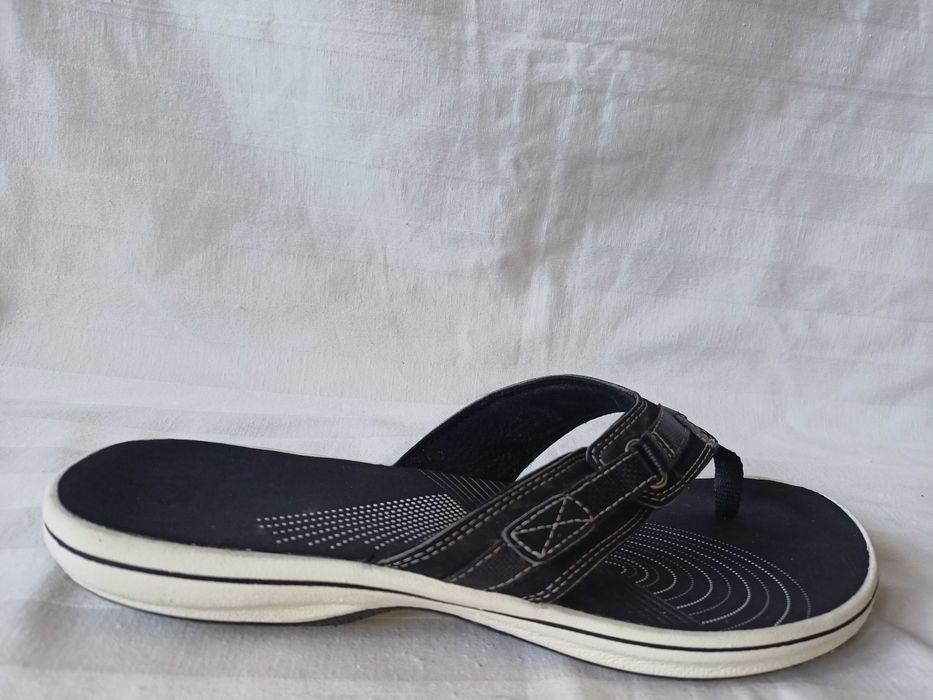 Clarks roz. 42 - dł. wkł. 27,5 cm