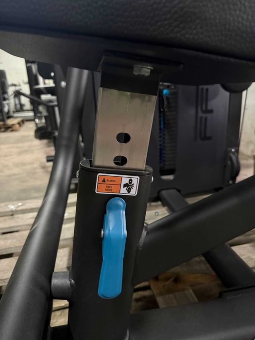 Chest press ffittech442544523303331842