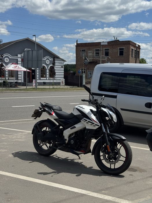 Bajaj Pulsar NS200