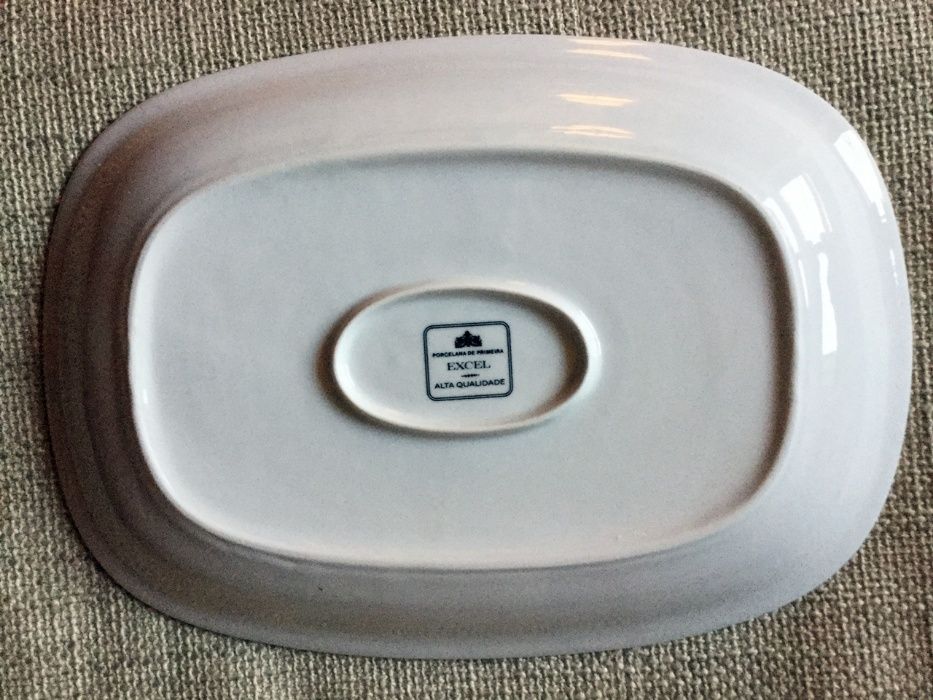 Travessa de Porcelana EXCEL - NOVA