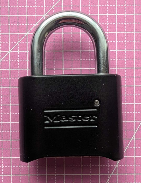 Kłódka  szyfrowa Master Lock