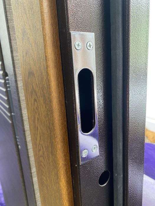 Двері вхідні 960*2050, 860*2050