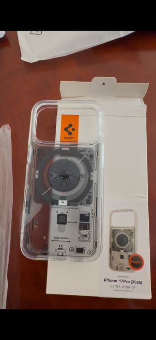 Capa spigen nova iphone 17 pro476861412357580800