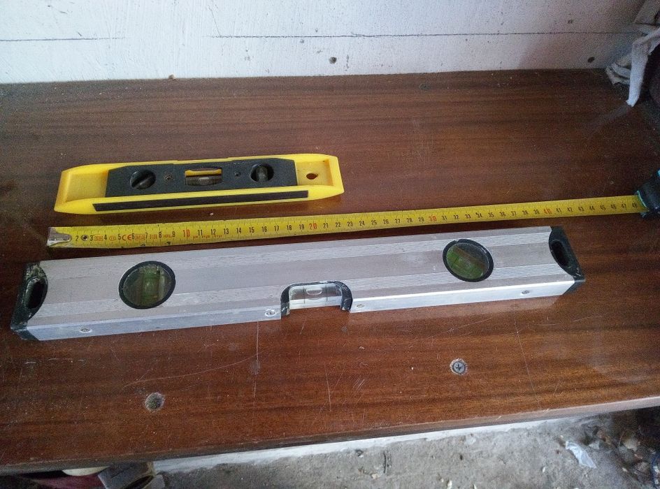 Сікатор. Молоток.