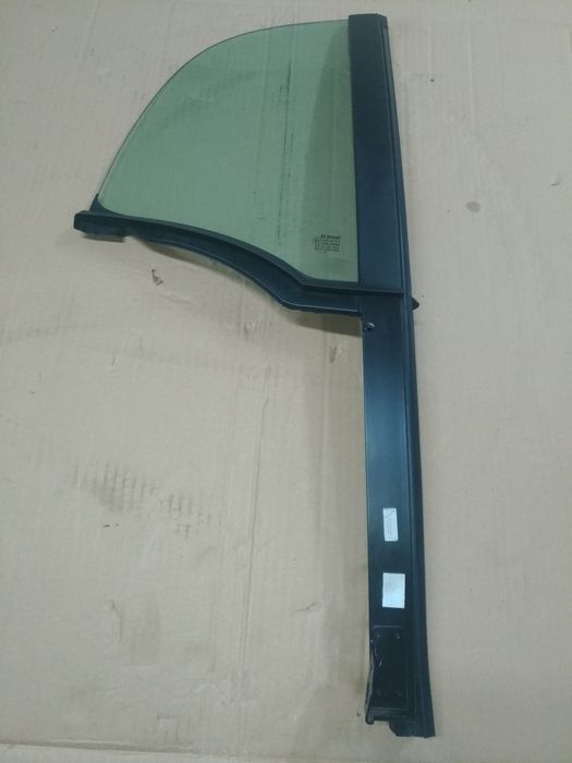 Vidro triangular porta direita com calha Smart Fortwo (451) 3G
