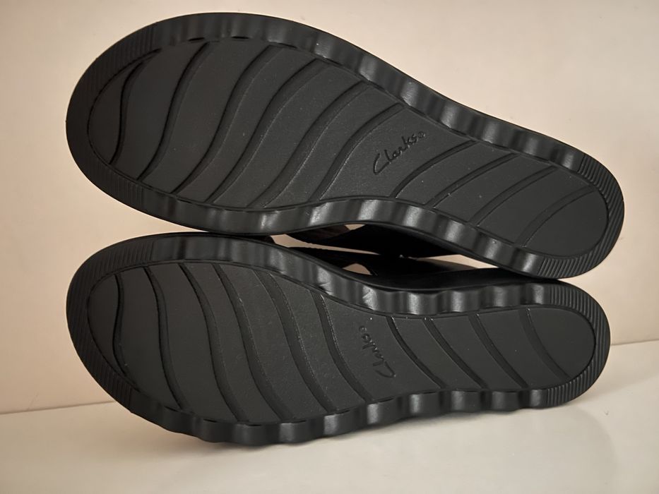 Босоніжки шльопанці  Clarks